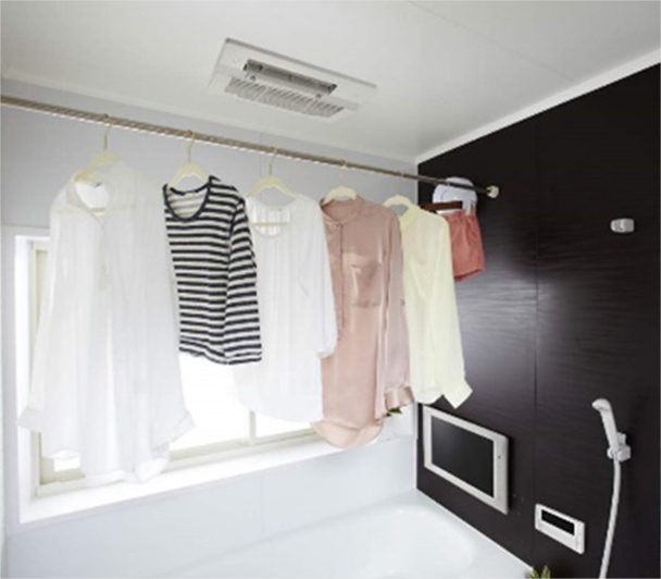 浴室をカラッと乾燥、衣類乾燥室としても使えます